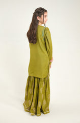 Gulal 3 Piece Suit-KPL626424