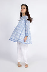 Lily Kurti