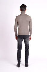 Super Soft Rol Neck Jumper In Olive