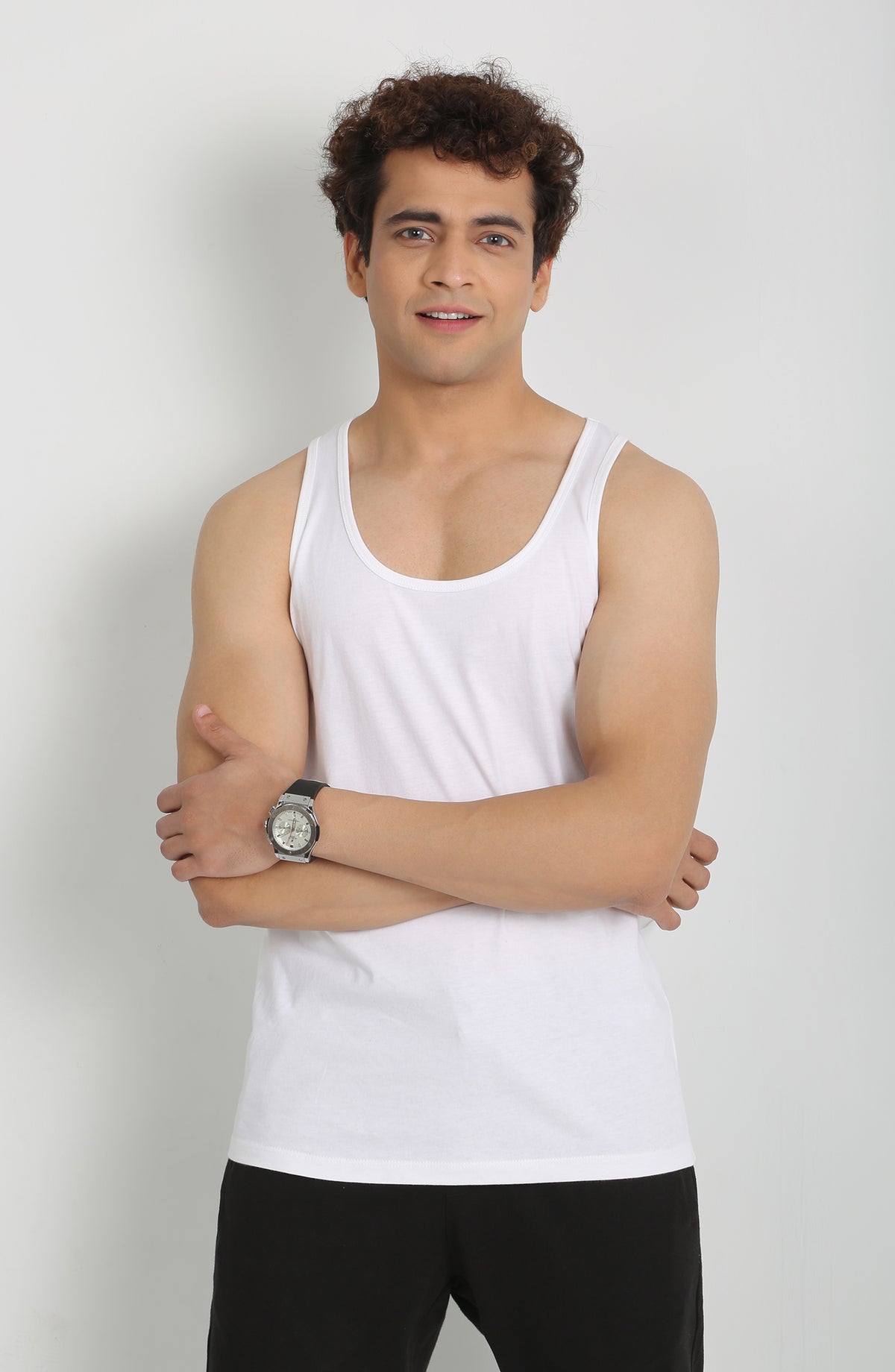 Basic Vest In White