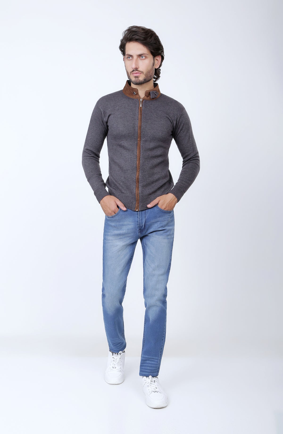 Turtle Neck Sweater In  Wool