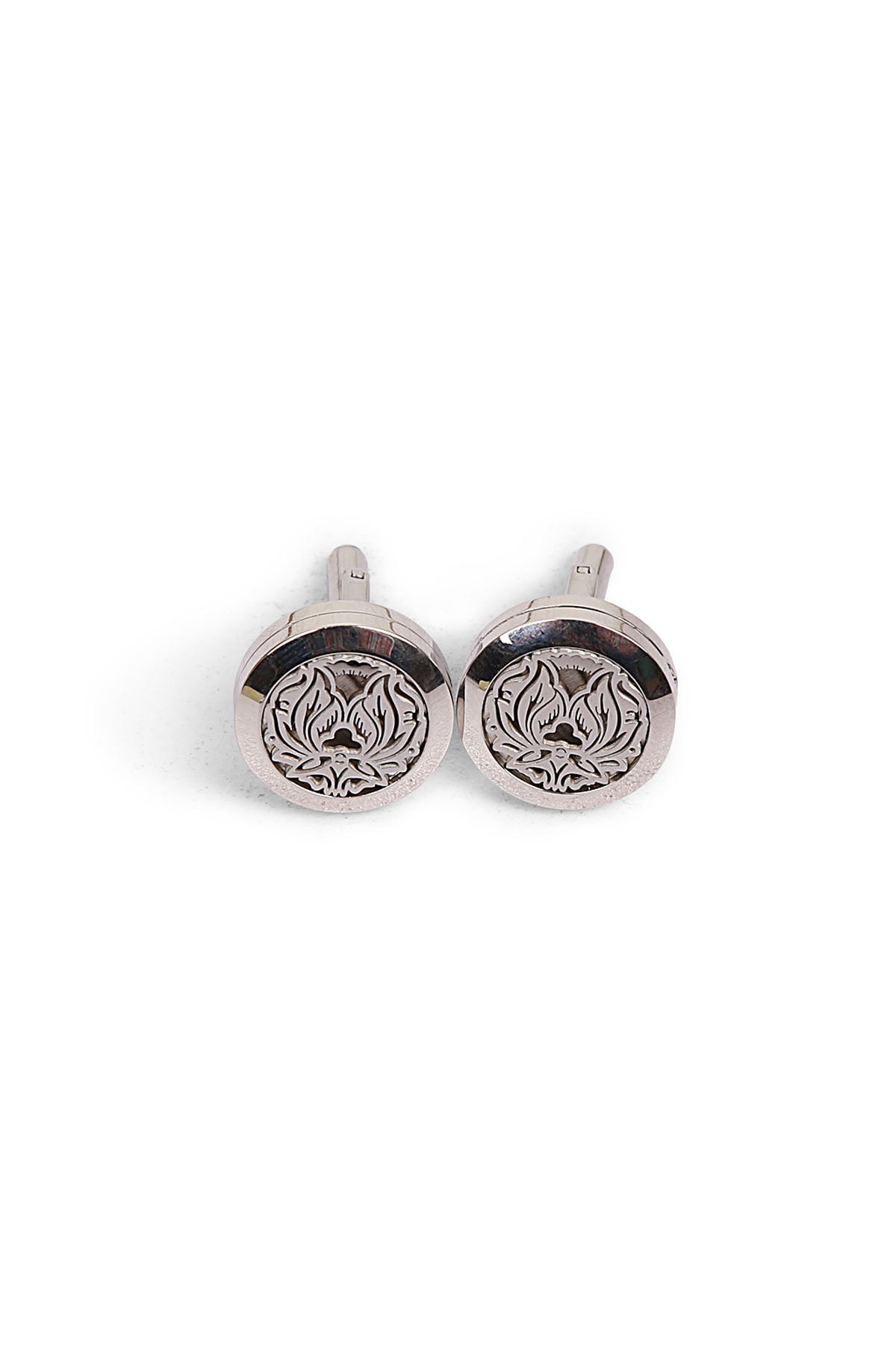 Cufflinks
