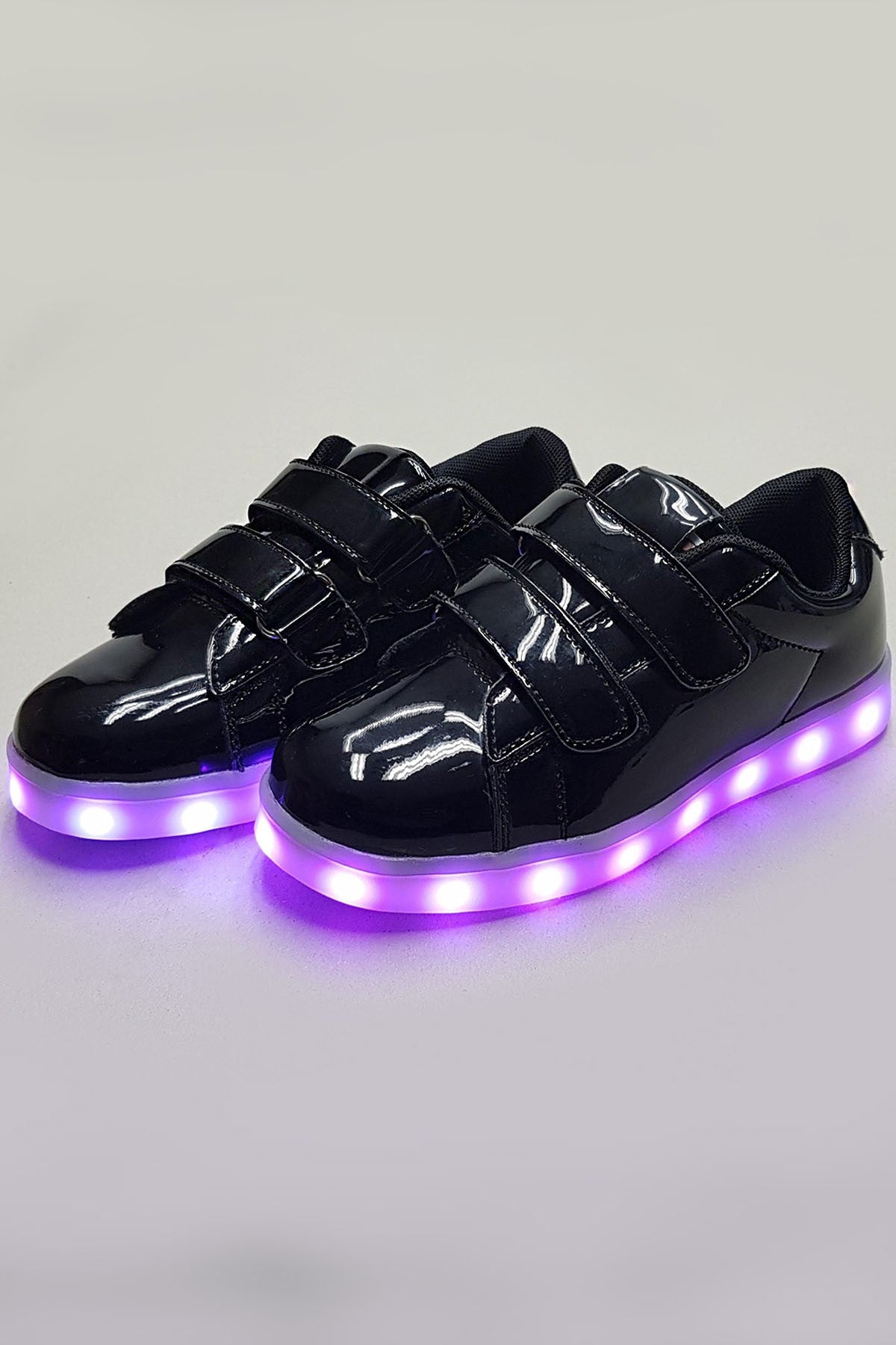 Light Shoes